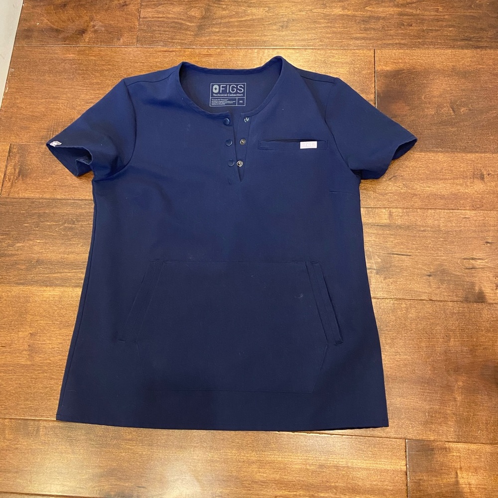 Figs navy scrub top